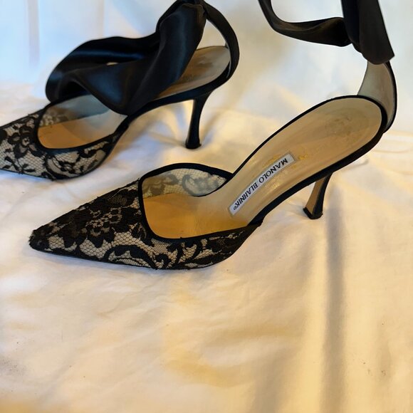 Manolo Blahnik Lace & Ribbon Heels 39.5 - Picture 5 of 9